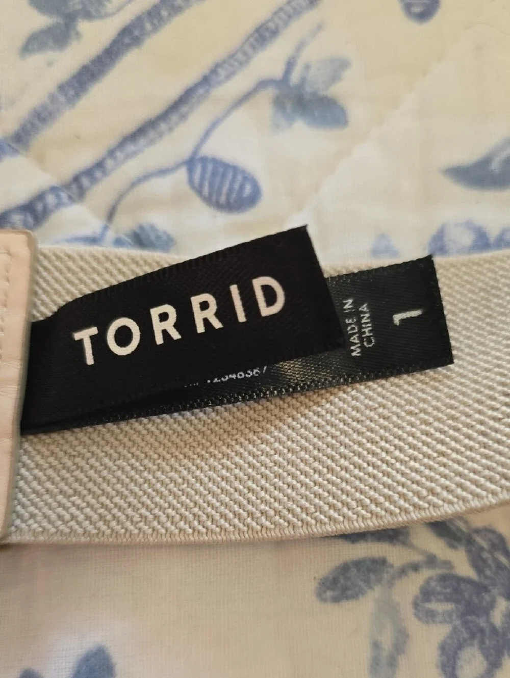 Torrid Beige Studded Cinch Elastic Waist Belt - Size 1